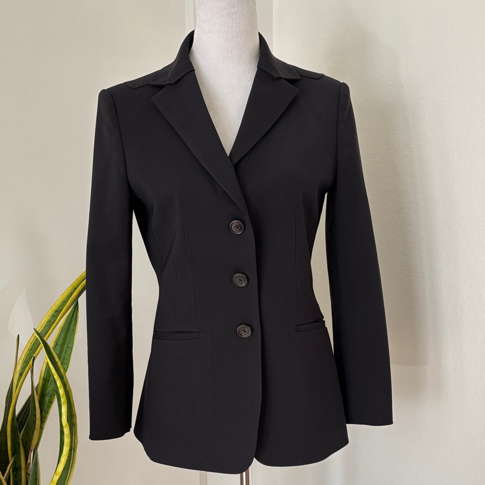 Elie Tahari Classic Black Women's Blazer - Size 2